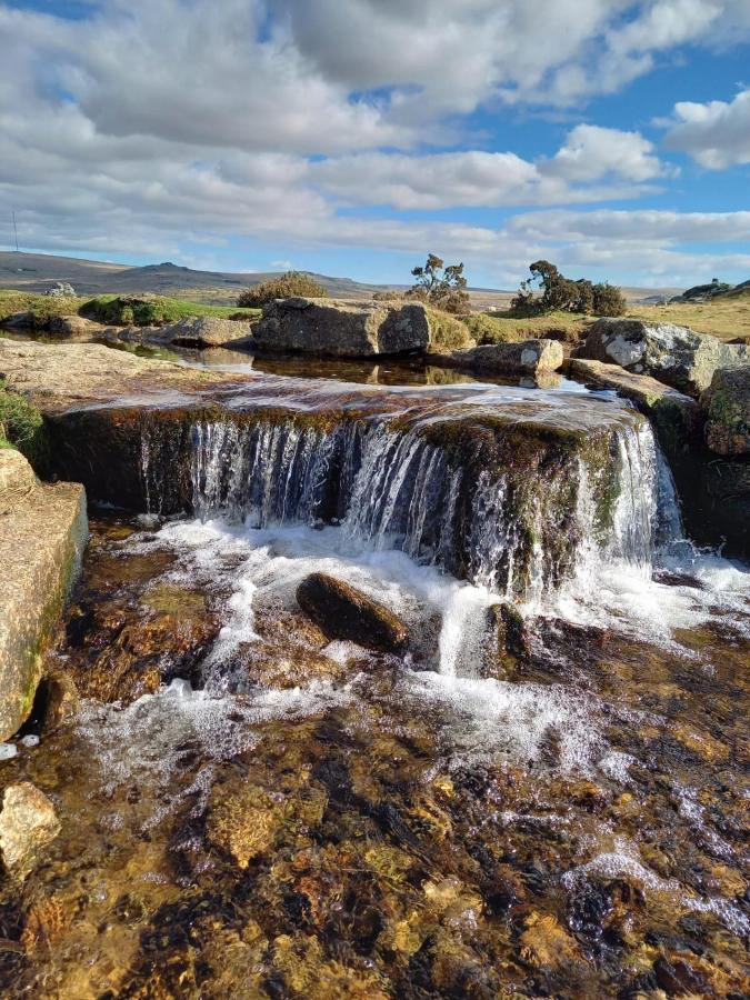 Dartmoor Inn Принстаун Екстериор снимка